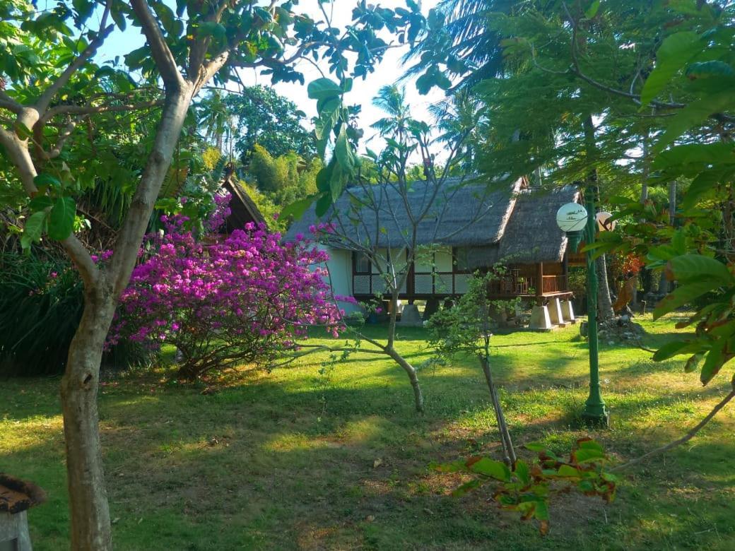 Ary'S Lagoon Bungalow & Hotel Karimunjawa Εξωτερικό φωτογραφία